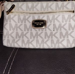 Michael Kor mini bag